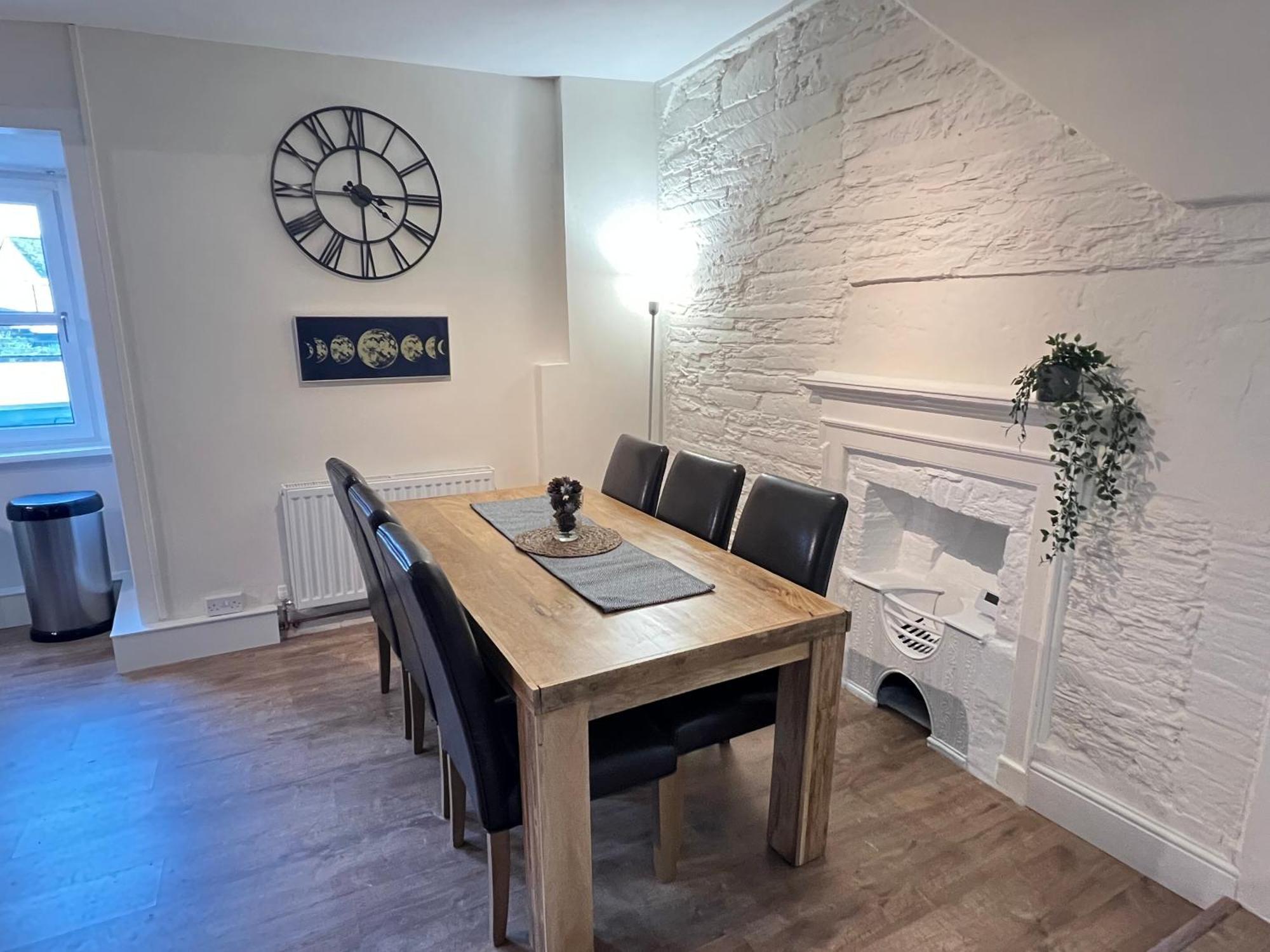 A Spacious 2 Bed Flat In Kingsbridge Town Dış mekan fotoğraf